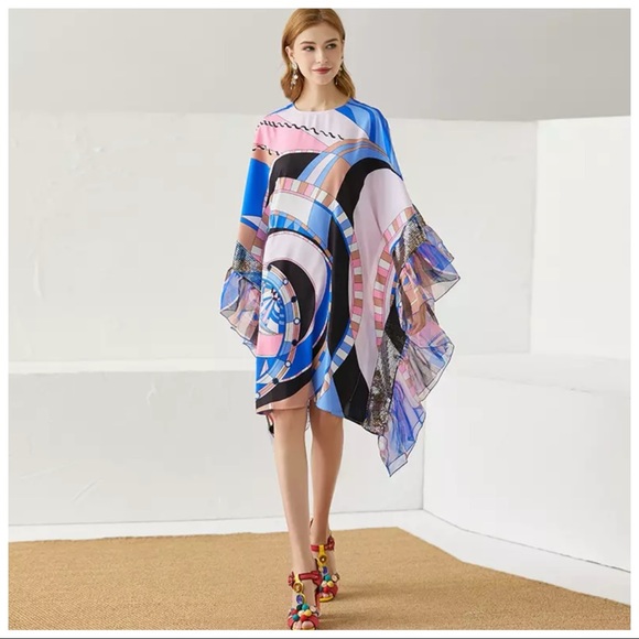 ❤️ The Levie Silk Colorful Oversized Flowing Top - Picture 2 of 8